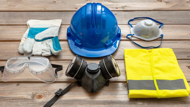 İşyerlerinde çalışanların güvenliği için kullanılan iş güvenliği ekipmanları nelerdir?